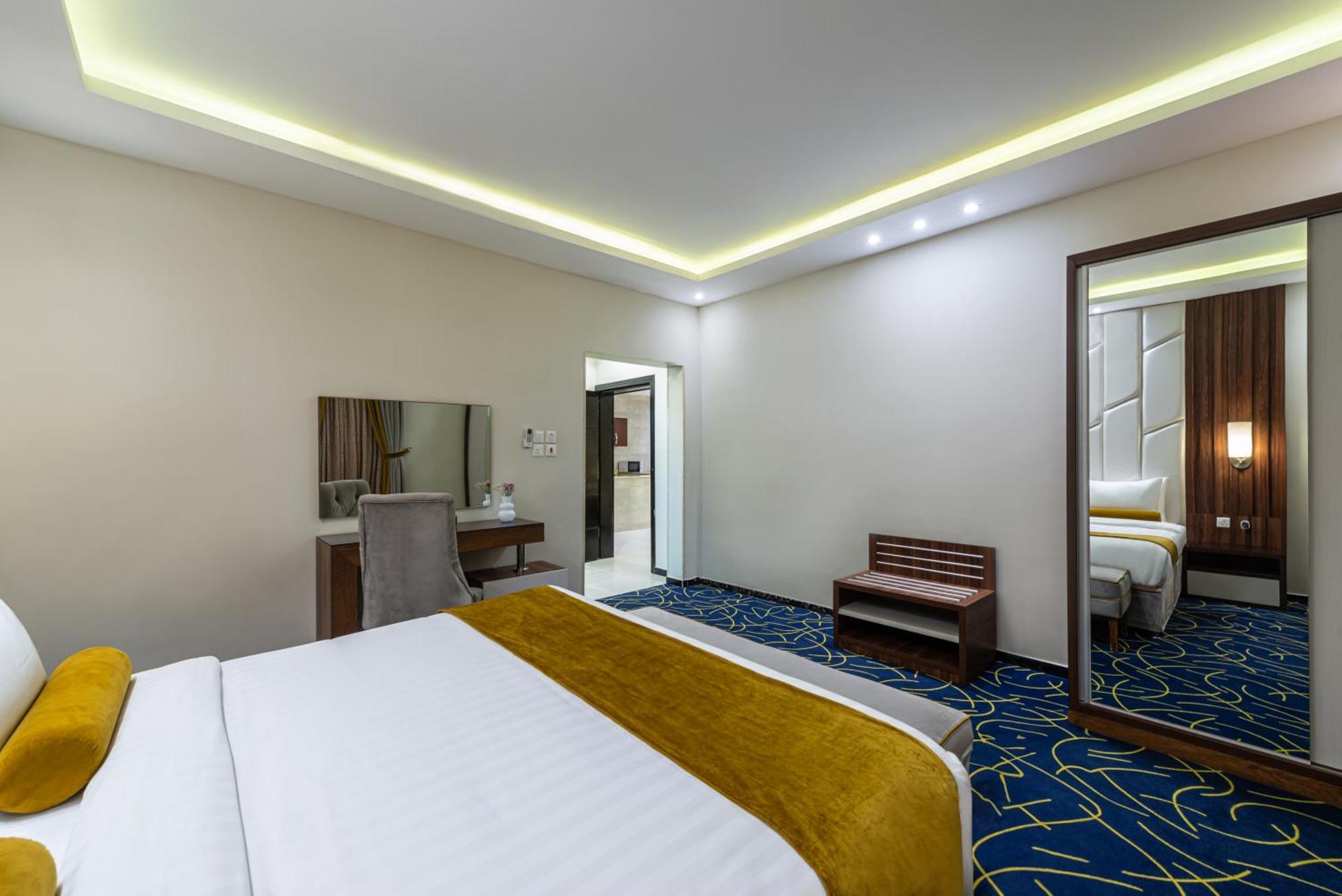 The Palace Hotel Suites Khamis Mushait Luaran gambar